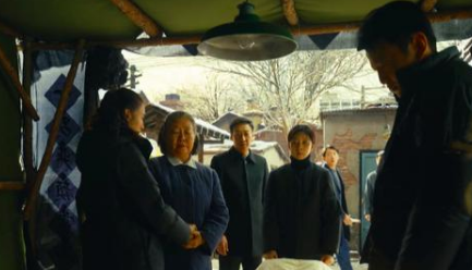 《人世间》为何很多观众认为，周楠很有可能没有死？