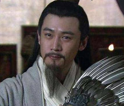 诸葛亮和郭嘉都是谋士 两人谁才会是三国第一谋士