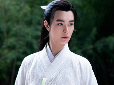 《听心侠女与不问居士》郑子健首次饰演男主，他的表现如何？
