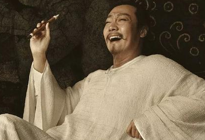 《将进酒》中妇孺皆知的名句，李白是如何创作出的？