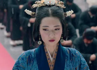 曹节：魏武帝曹操的女儿，也是汉献帝刘协的皇后