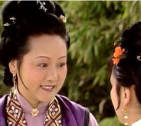 红楼梦刘姥姥进贾府后，王熙凤时如何接待她的