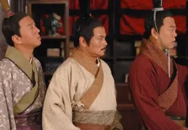 施公案第110回：施大人被绑明柱，关义士独闯贼巢