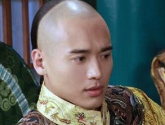 历史上孝诚仁皇后是什么人？她与康熙之间的感情如何？