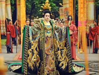 武则天退位后，为什么迅速衰老？是因为男宠的消失吗？