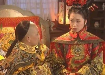 赫舍里皇后为什么能让康熙帝一生怀念？他们的感情有多好？