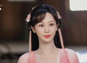 《沉香如屑》无预警开播，杨紫的表现如何？