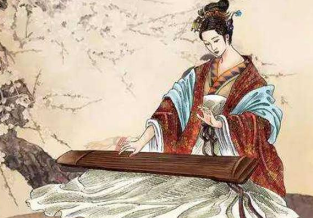 班婕妤极有智慧，但一生清冷又萧瑟