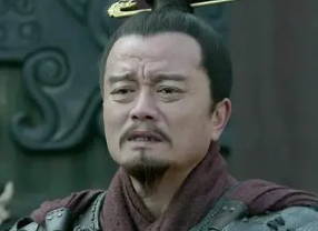 后世是如何评价袁术的？有哪些与他相关的轶事典故？