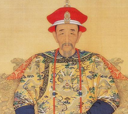 清朝差不多立国三百年 期间为何没有出现一个昏君