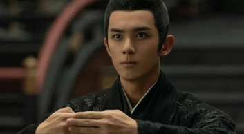 《月升沧海》霍君华是不是曾经喜欢过文帝？结局如何？