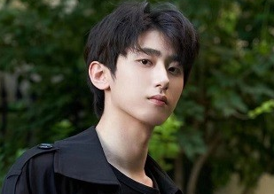 《亲爱的小美人鱼》主要讲述了什么故事？宫珣饰演苏伦