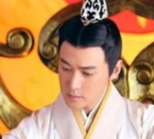 历史上霍光成掌权是如何做到的？