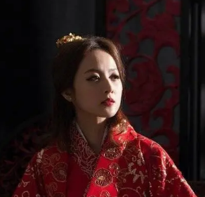 历史上钩弋夫人是怎么死的？与汉武帝有何关系？