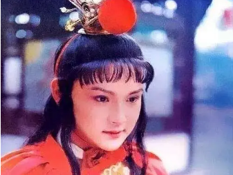 红楼梦中贾宝玉为什么宁愿出家，也不愿和薛宝钗过日子？
