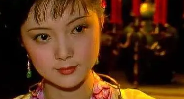 《红楼梦》面对柳湘莲出家，为什么只有薛宝钗毫无反应？