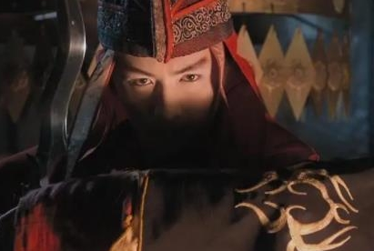 《月歌行》黑衣人和陆离有什么关系 是不是同一个人