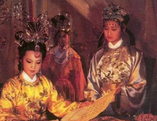 红楼梦第九十五回：因讹成实元妃薨逝，以假混真宝玉疯颠