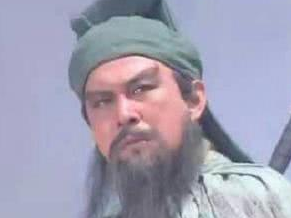 三国时期关羽张飞诸葛亮三人分别都是什么爵位？