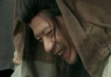 让韩信受胯下之辱的屠夫，最后结局如何呢？
