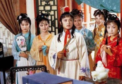 曹雪芹被抄家时，一共有多少家产？