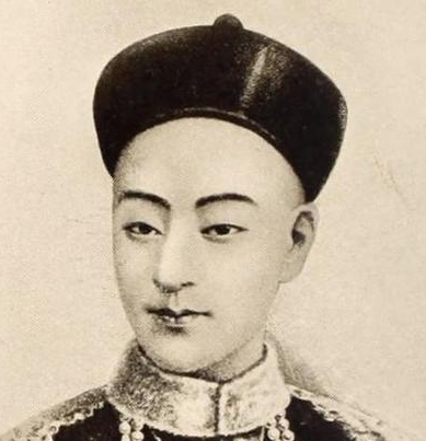 珍妃作为光绪皇帝的妃子 珍妃是死于自杀还是慈溪害死的