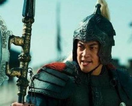 历史上有哪些猛人打败过吕布？