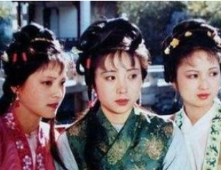 红楼梦黛玉能称为十二钗之首的原因是什么？