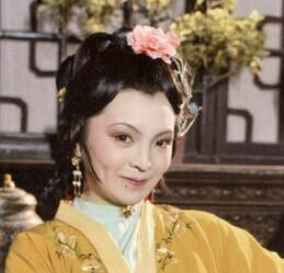 红楼梦夏金桂嫁入薛府后都有哪些作为？宝钗为何不管？
