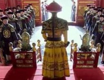 清朝大臣上朝时为什么会空着肚子 大臣口含人参又是怎么回事