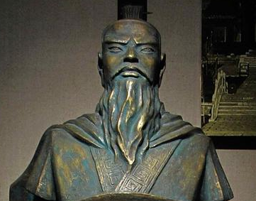 齐桓公是如何成就霸业的？其中离不开管仲的出谋划策