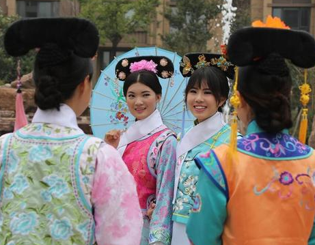 古代侍卫也是在皇宫里边 皇帝如何防止他们和妃子日久生情的