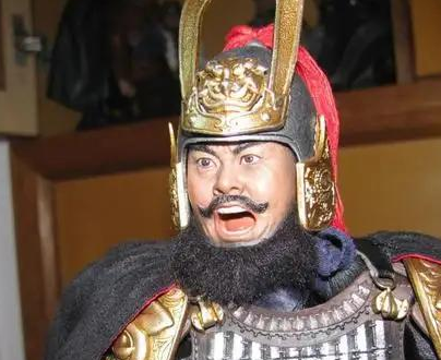 在得知关羽和张飞的死讯后 刘备反应为何差别那么大
