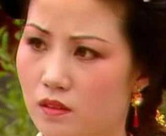 红楼梦中的赵姨娘到底是个什么样的人物？众人对她是什么看法