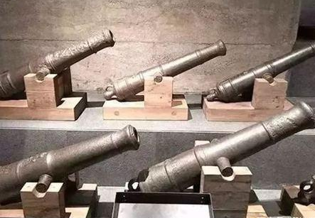 清朝时期打仗到底是什么样的  军队真的是弓马打天下吗