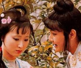 红楼梦中宝玉的通灵宝玉是怎么来的？书里是怎么写的？