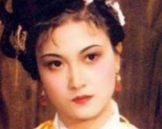 红楼梦迎春为何会一直任由奶妈欺负自己？