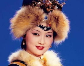 红楼梦中最聪明的女子是谁？虽然聪明却搞不好婆媳关系