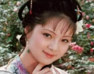 红楼梦黛玉与宝钗都是十二钗之首，她们之间有何差距？