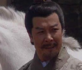 在正史中，三国英雄的兵器都是什么？