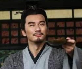 历史上夏侯惇在曹魏集团占据着什么样的地位？