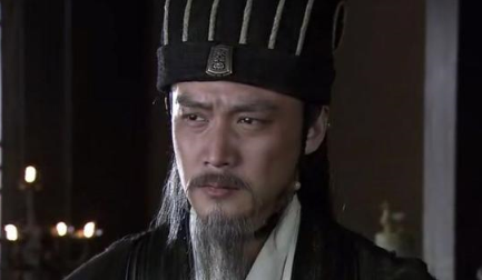 既然诸葛亮已经做出了决策，马谡为何还要违背恩师之命？