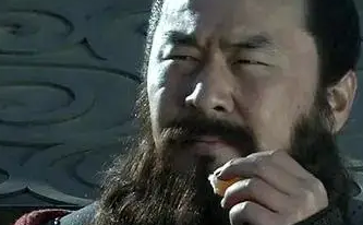 孙权写信劝说曹操称帝，曹操看了之后说了什么？