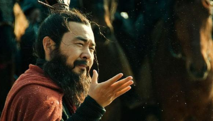 张飞被曹营大将围攻这一战，是如何轻易逃出包围圈的？