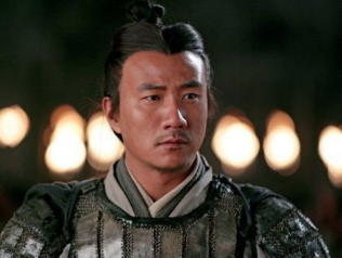 袁绍如此强势，为何连曹操都收拾不了？