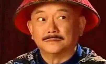 和珅位高权重，为什么不趁机培养自己的势力？