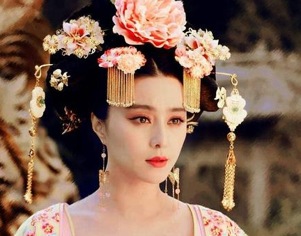 武则天原本想着把皇位传给侄子 武则天最后为什么选择还给李家