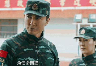 《特战行动》里秦观为何要帮助严大民呢？