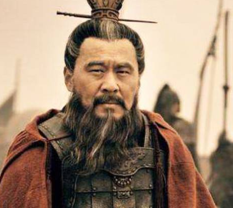 曹操作为一代枭雄 曹操为什么到死都没有选择称帝