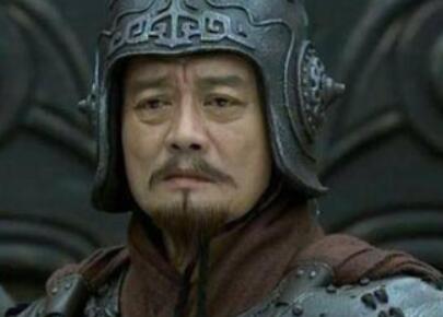 无能的袁术为何能在汉末率先称帝呢？